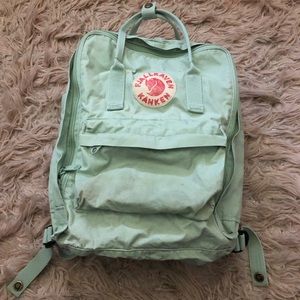 Mint Green Fjallraven Backpack | 💚
